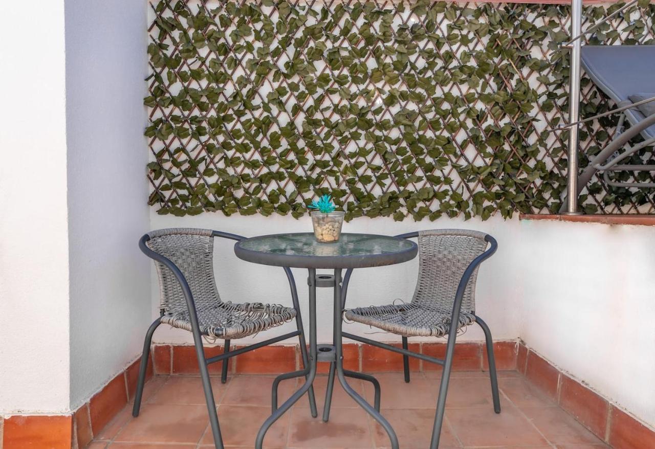 Private Rooftop & Elegant Studio - Center By Rems Apartment Malaga Luaran gambar